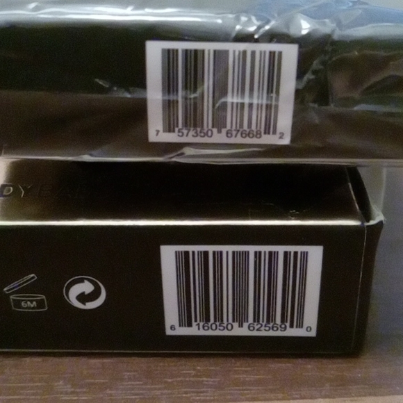 Lashes - Picture 4 of 5